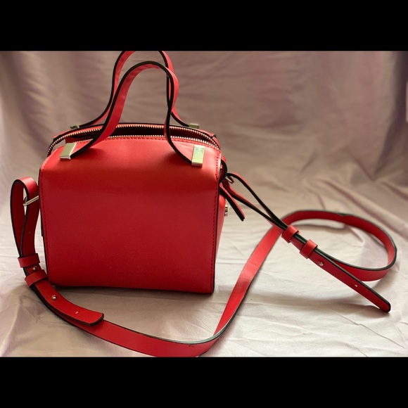 Women’s Crossbody Bag - Small - Picture 2 of 2